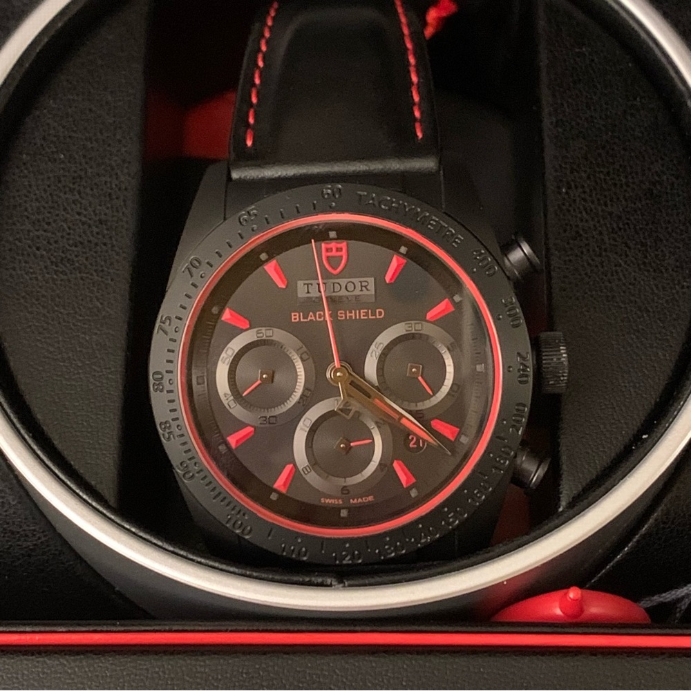 Tudor Fastrider black shield Ducati watch Black/Red/Black - Picture 11 of 14